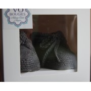 Trop mignons! Petits chaussons tricotés anthracite (Bougies) pour un cadeau de naissance 