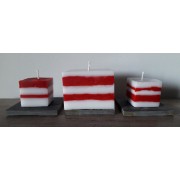 Lot de 3 bougies assorties rouge et blanc, 1 bougie en forme de cube 10*10 et 2 bougies en forme de cube 5*5 
