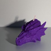 Tête de dragon violette